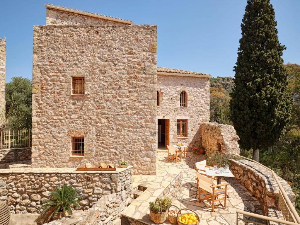 Petreas Tower